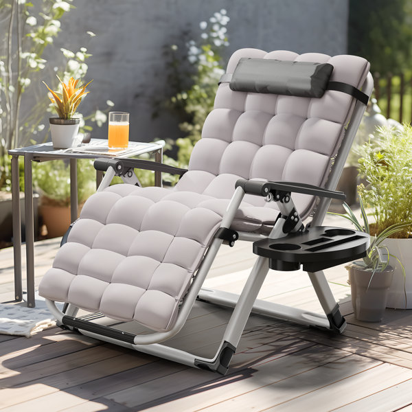 Wade Logan® Aramenta Outdoor Metal Chaise Lounges Foldable Chairs with